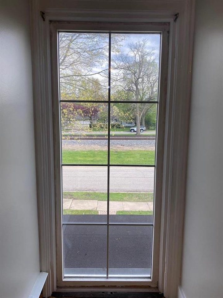 227 Railroad St in Chelsea, MI Photo 22