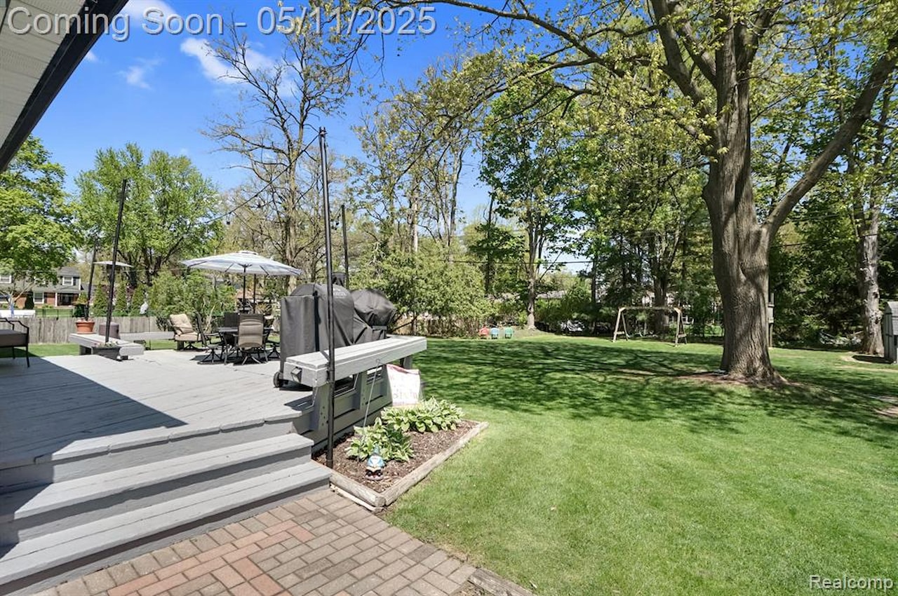 430 Chester Ct in South Lyon, MI Photo 17