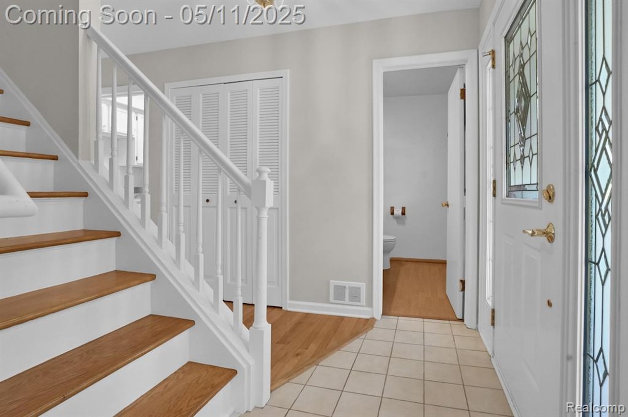 430 Chester Ct in South Lyon, MI Photo 20