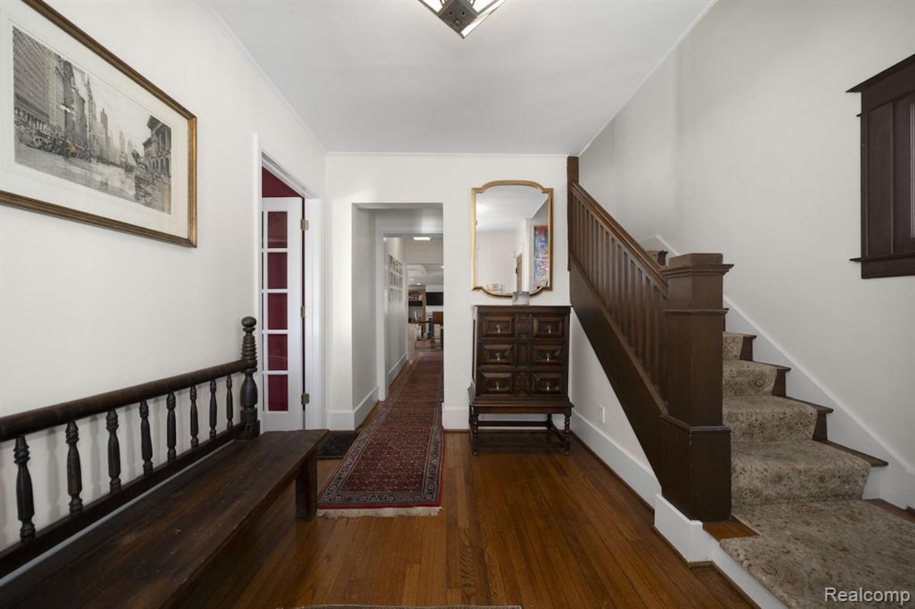 1044 Clark St in Birmingham, MI Photo 9
