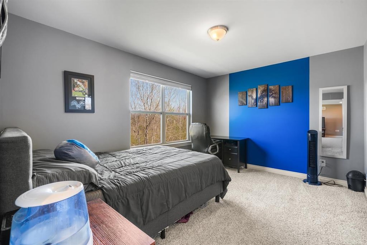 717 Dennison Ct in Oakland Twp, MI Photo 37