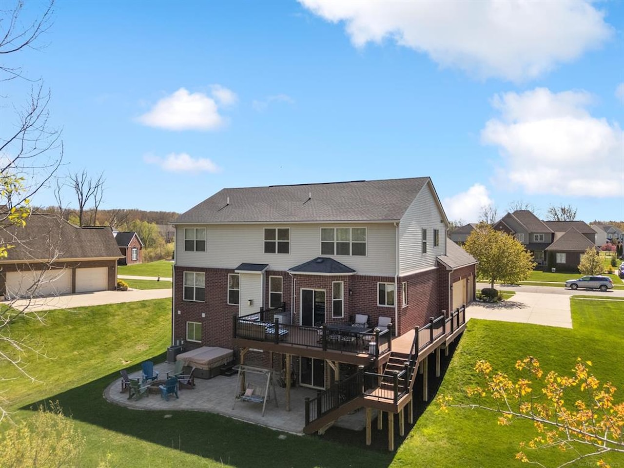 717 Dennison Ct in Oakland Twp, MI Photo 57