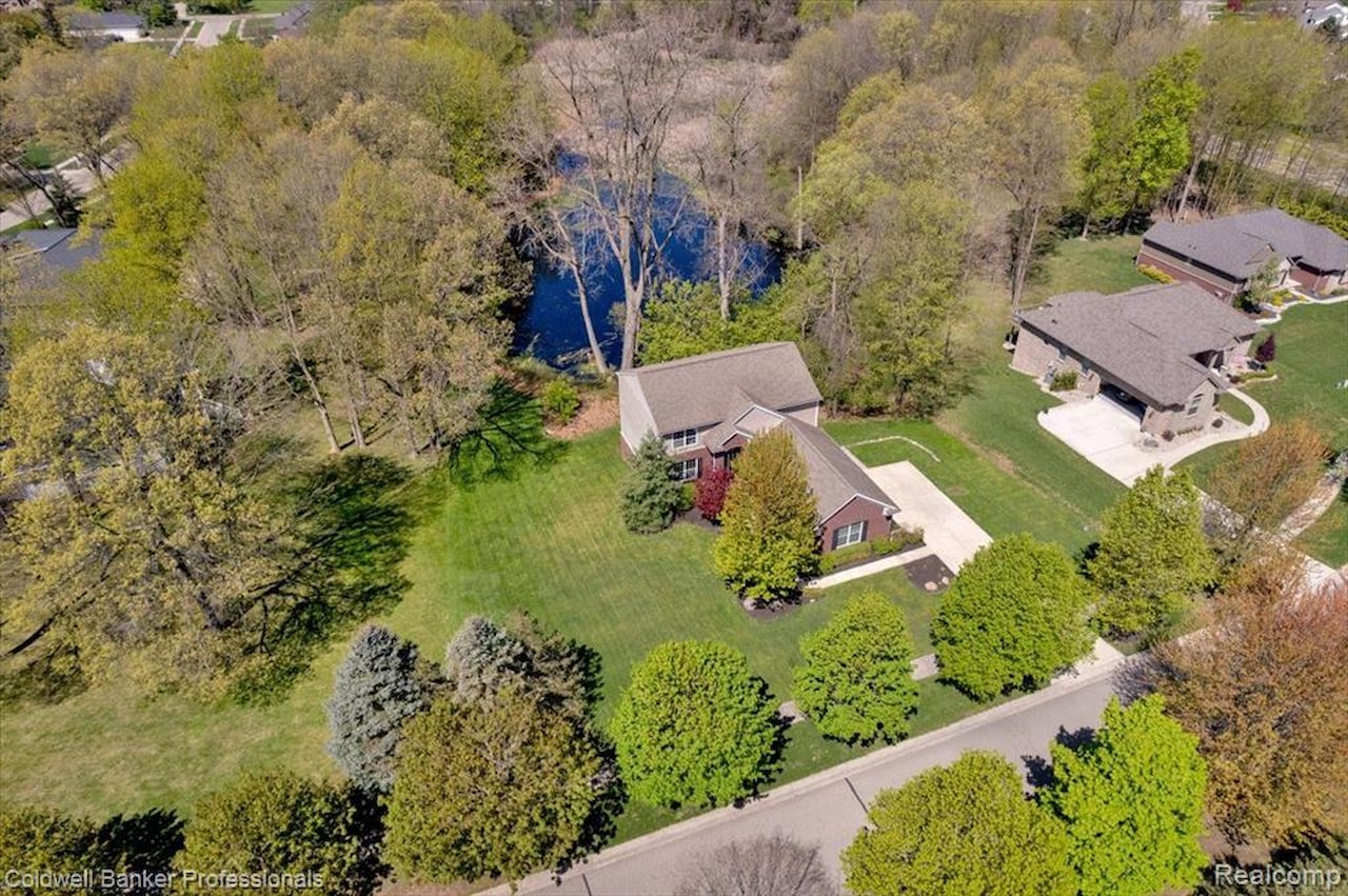 1060 Tinley Blvd in Oxford Twp, MI Photo 42