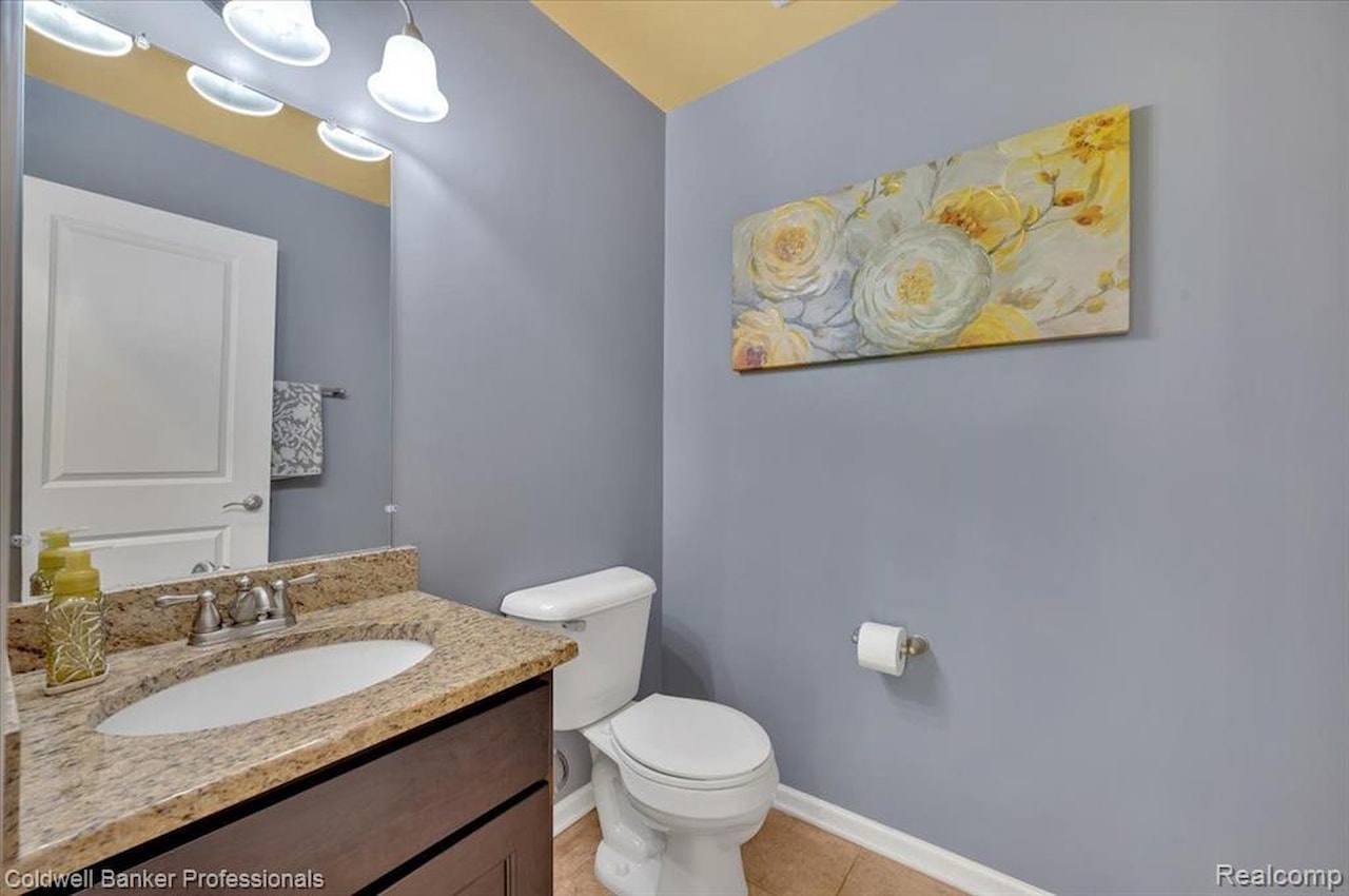 1060 Tinley Blvd in Oxford Twp, MI Photo 21