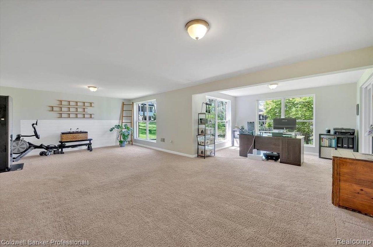 1060 Tinley Blvd in Oxford Twp, MI Photo 34