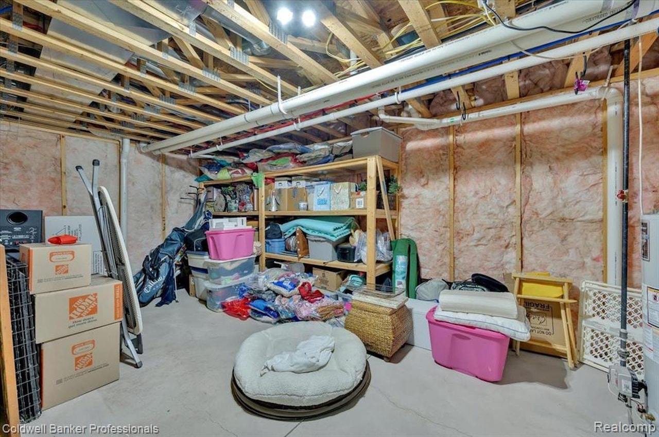 1060 Tinley Blvd in Oxford Twp, MI Photo 38