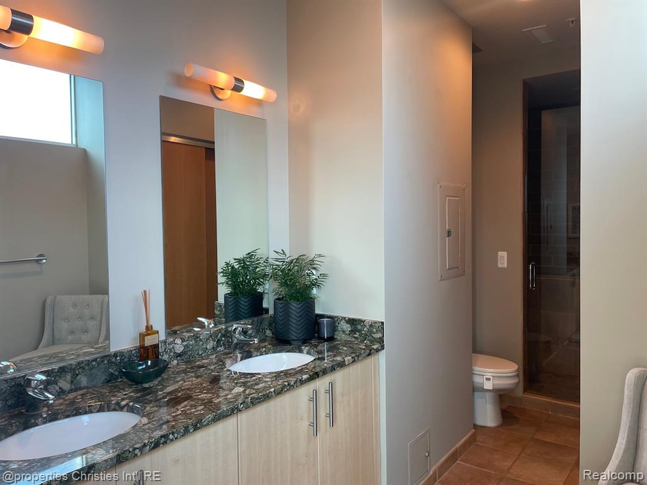 300 Hamilton St #Apt 105 in Plymouth, MI Photo 11