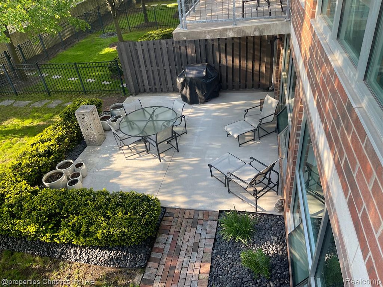 300 Hamilton St #Apt 105 in Plymouth, MI Photo 19
