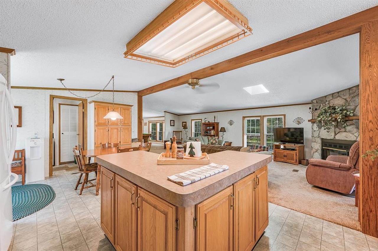 19251 Indian Dr in Green Twp, MI Photo 14