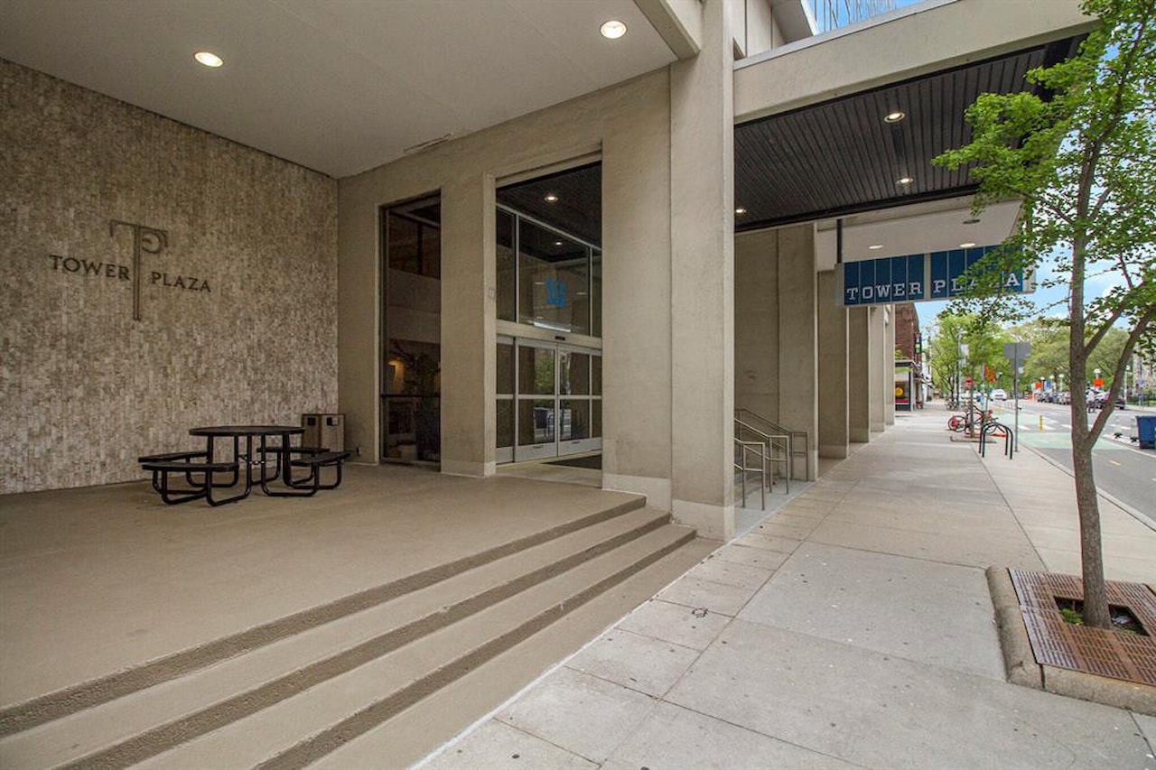 555 E William St #25I in Ann Arbor, MI Photo 4