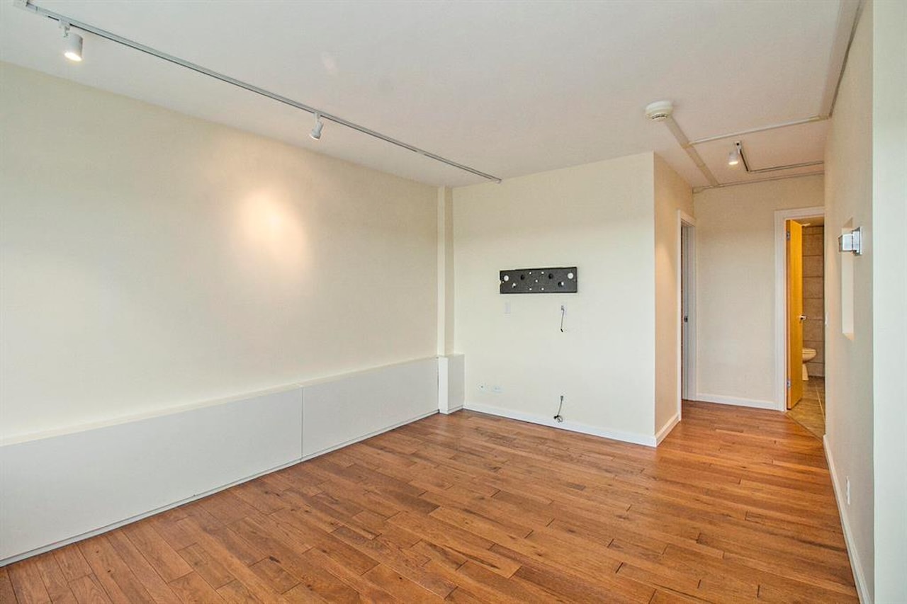 555 E William St #25I in Ann Arbor, MI Photo 9