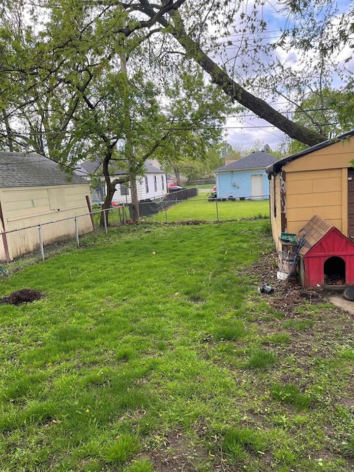 11280 Maxwell Ave in Warren, MI Photo 18