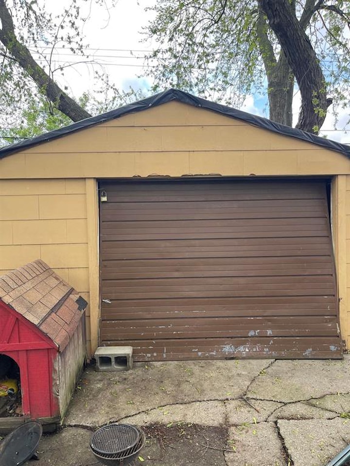 11280 Maxwell Ave in Warren, MI Photo 19