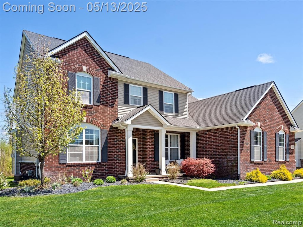 889 Appleton in Oakland Twp, MI Photo 4
