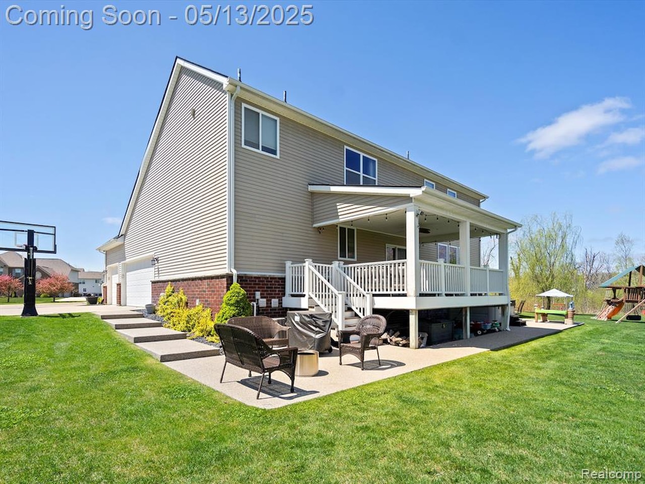 889 Appleton in Oakland Twp, MI Photo 6