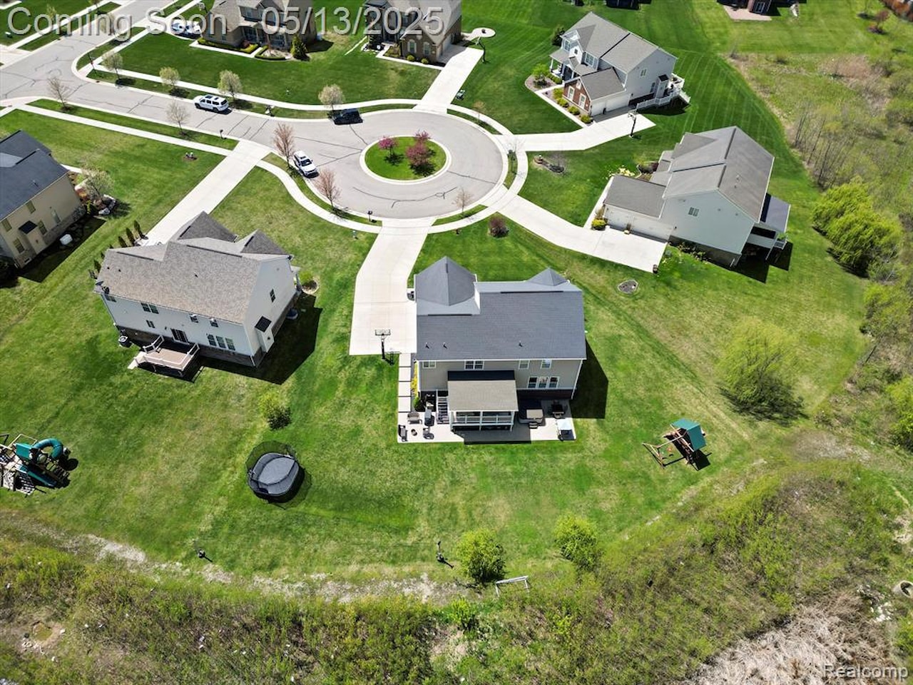 889 Appleton in Oakland Twp, MI Photo 19