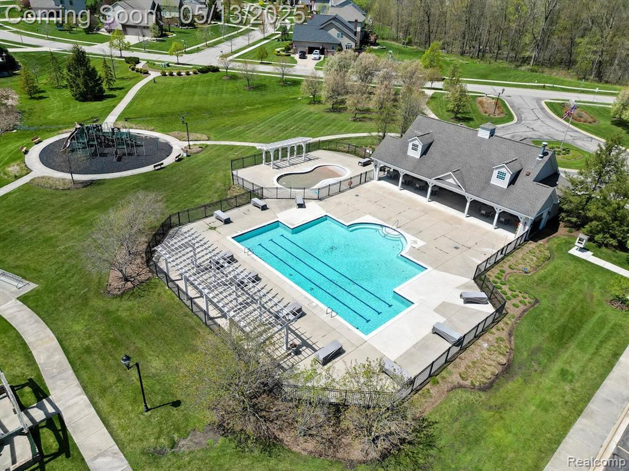 889 Appleton in Oakland Twp, MI Photo 25