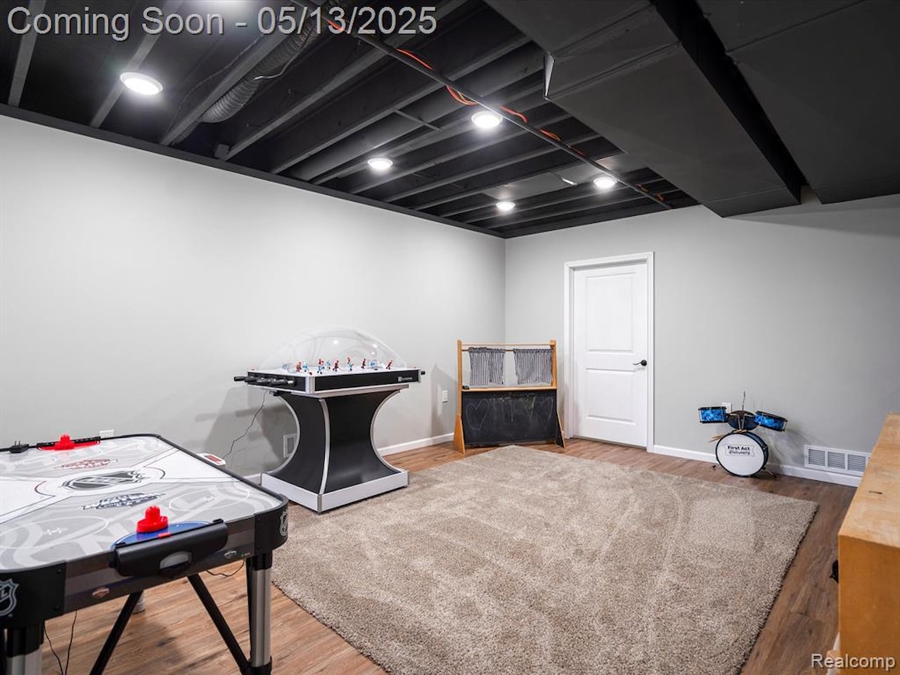 889 Appleton in Oakland Twp, MI Photo 70