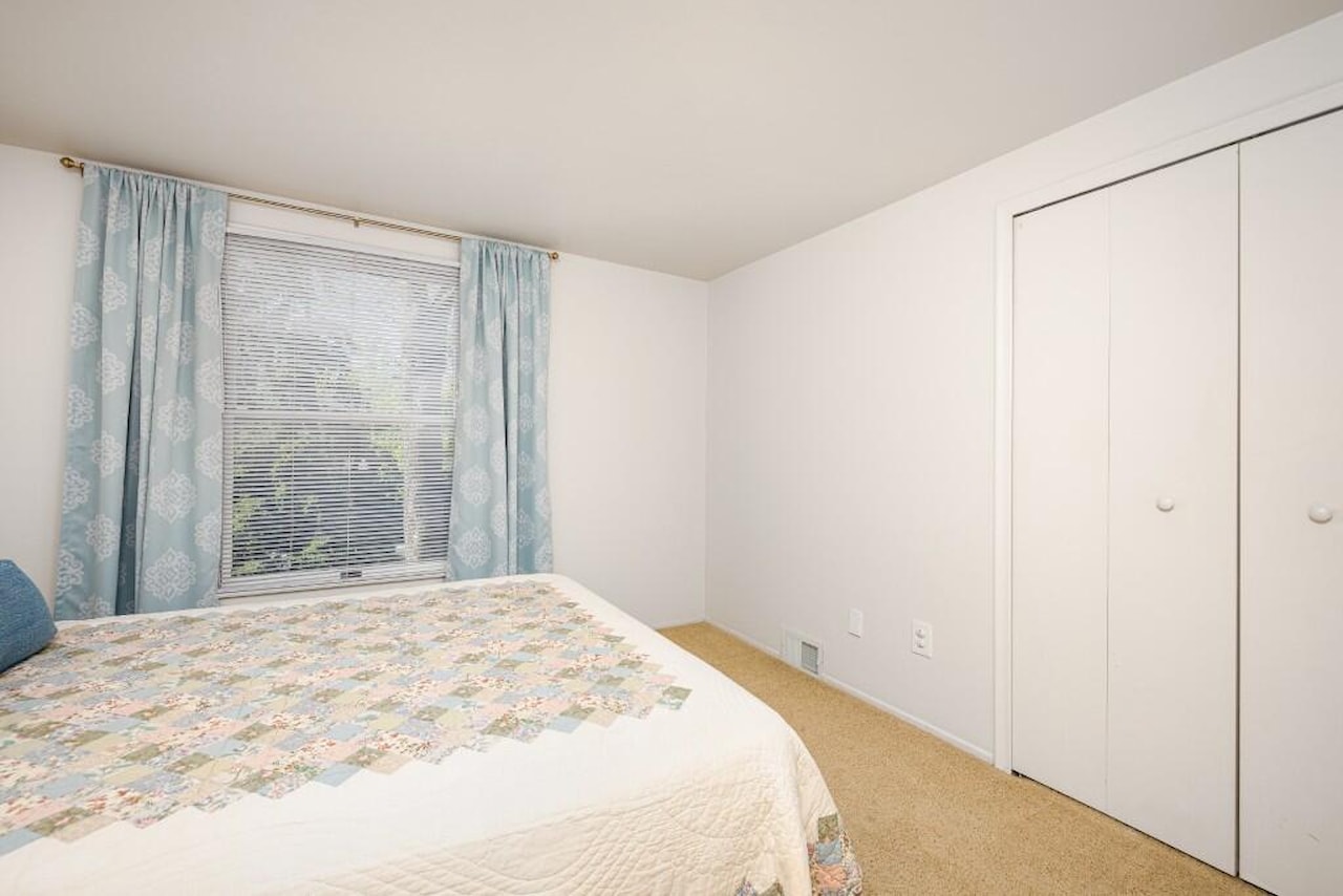 3324 Alpine Dr in Ann Arbor, MI Photo 24