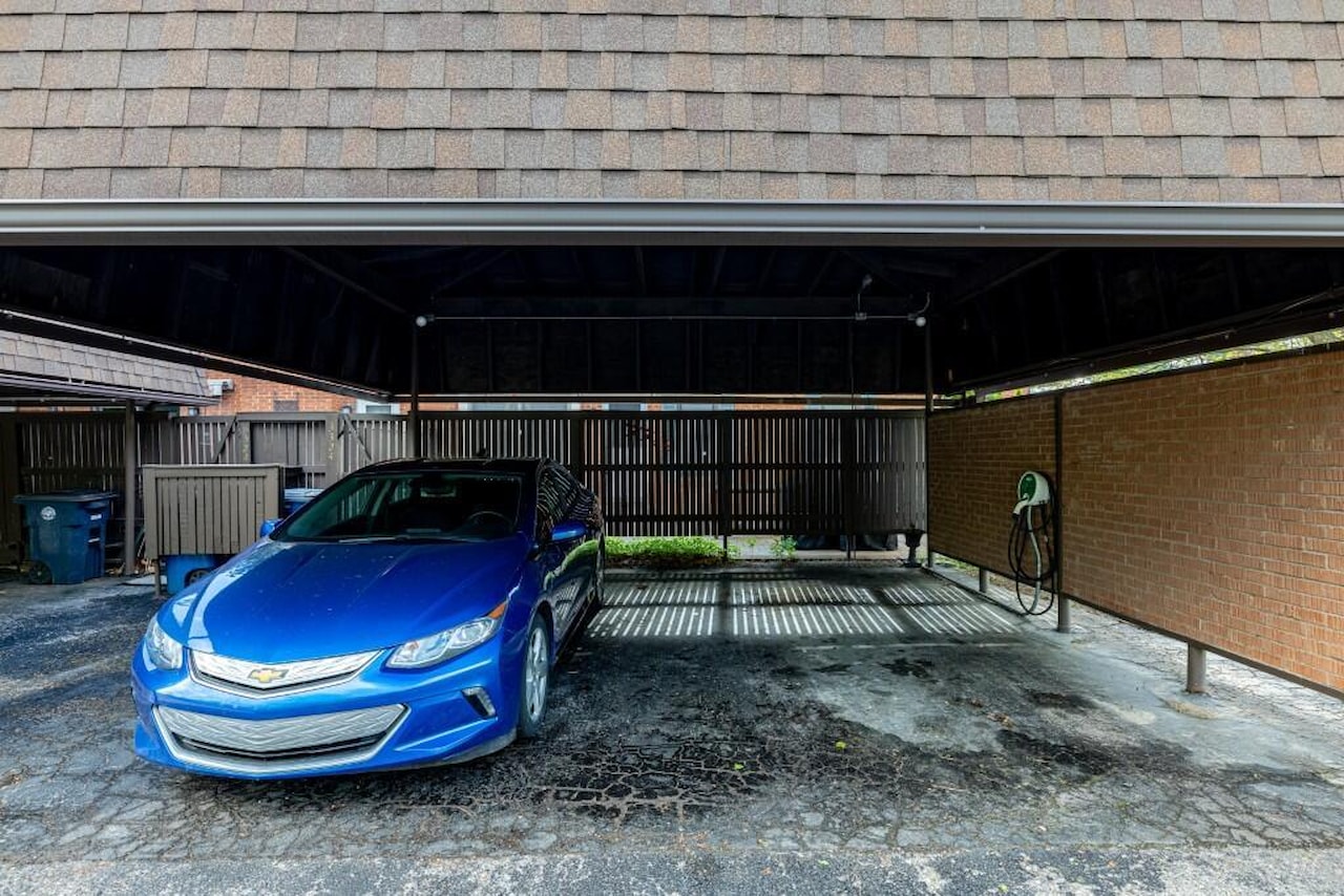 3324 Alpine Dr in Ann Arbor, MI Photo 33