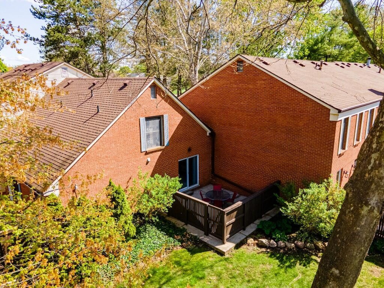 3324 Alpine Dr in Ann Arbor, MI Photo 41