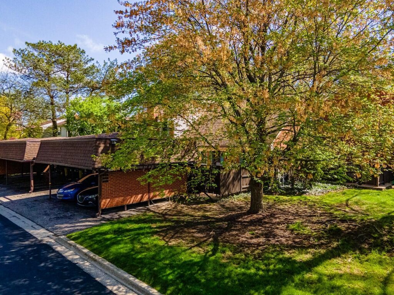 3324 Alpine Dr in Ann Arbor, MI Photo 42