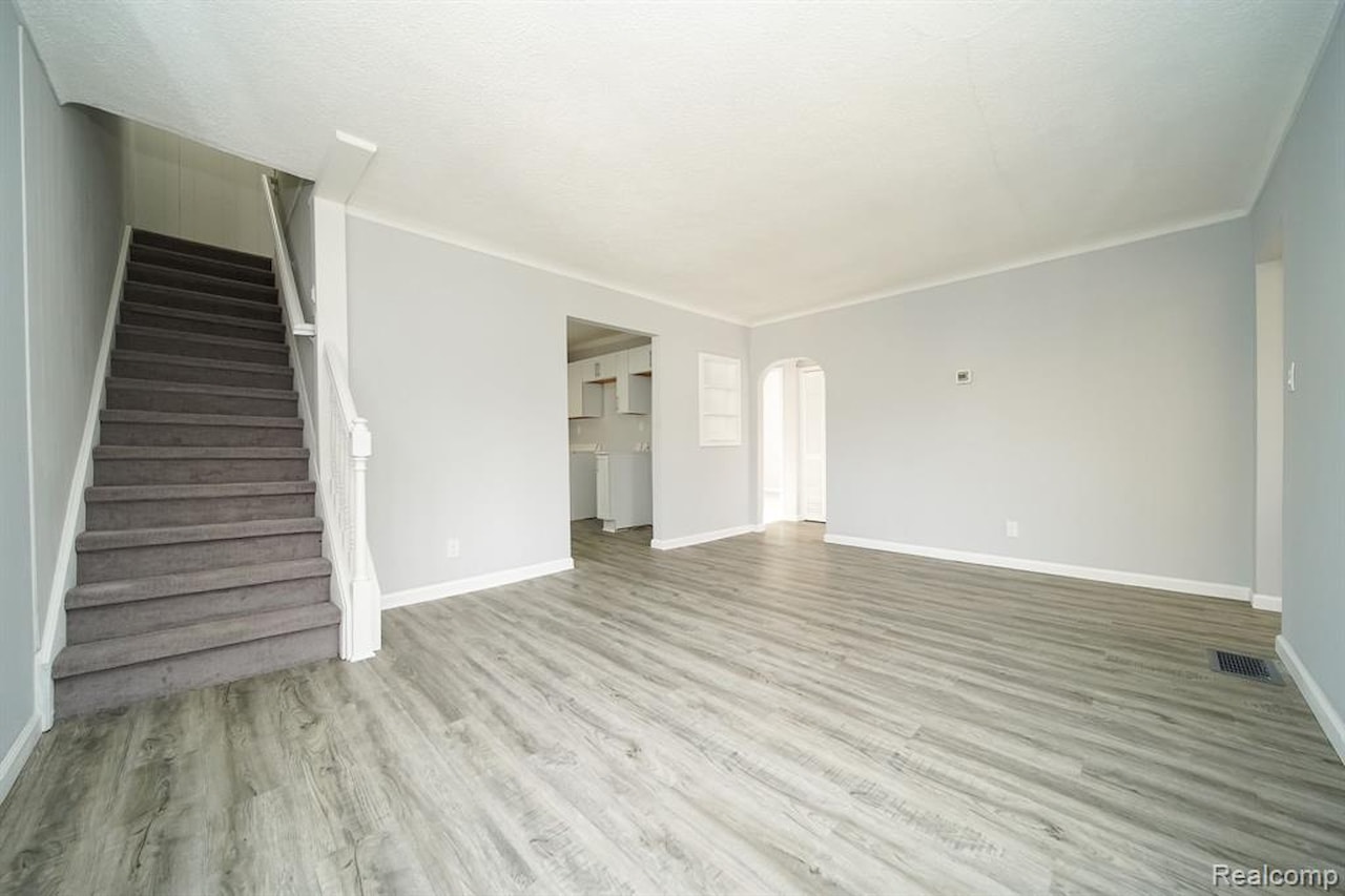 967 Keith St in Oxford Twp, MI Photo 20
