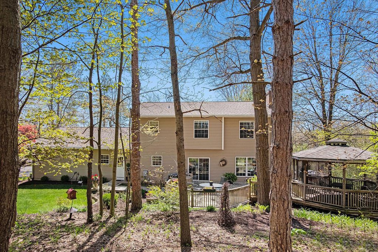 930 NE Mccabe Ave in Ada Twp, MI Photo 44