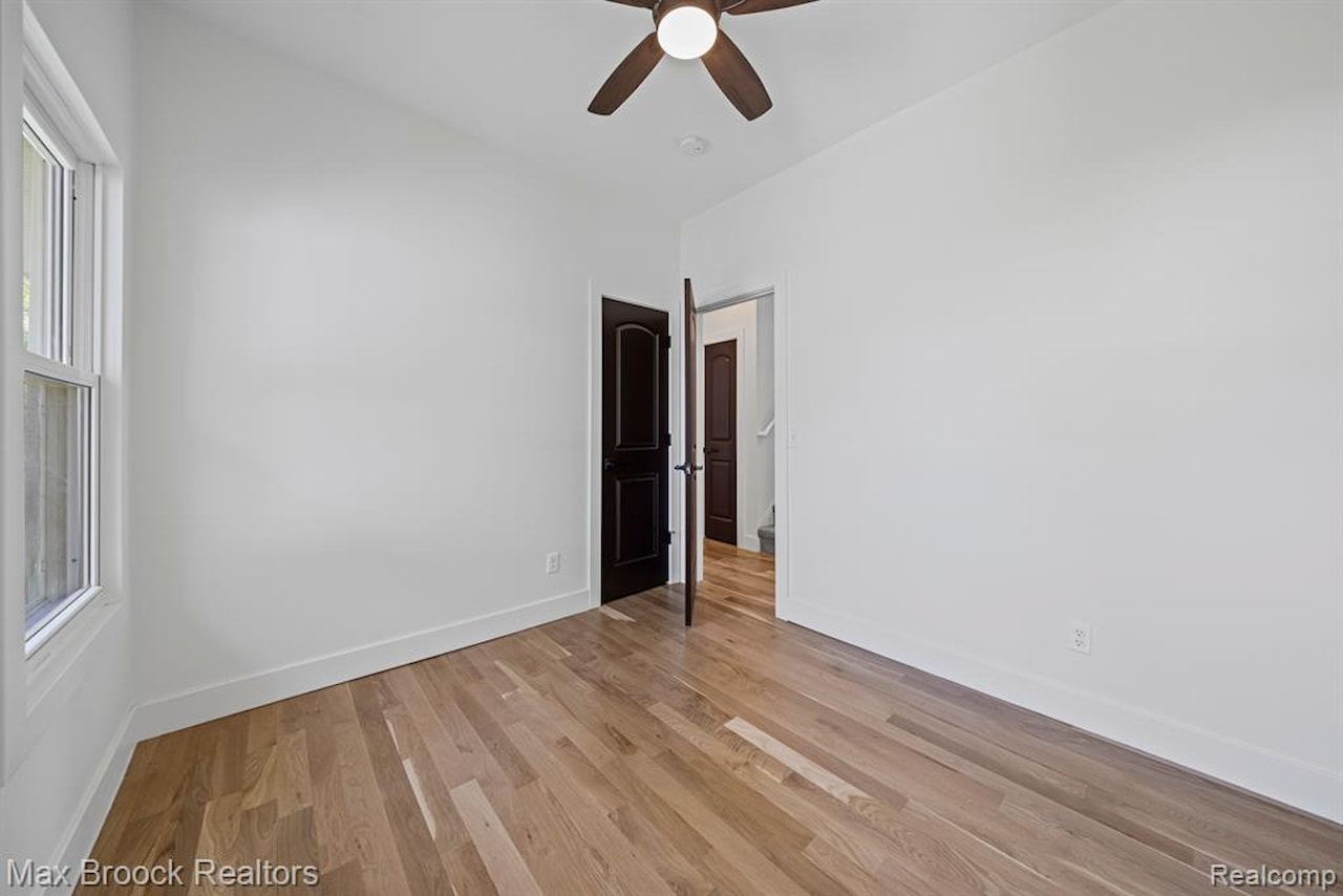 3506 N Main St in Royal Oak, MI Photo 13