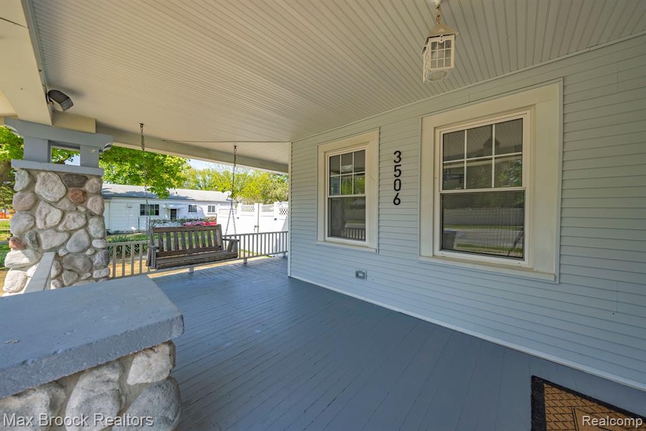 3506 N Main St in Royal Oak, MI Photo 33