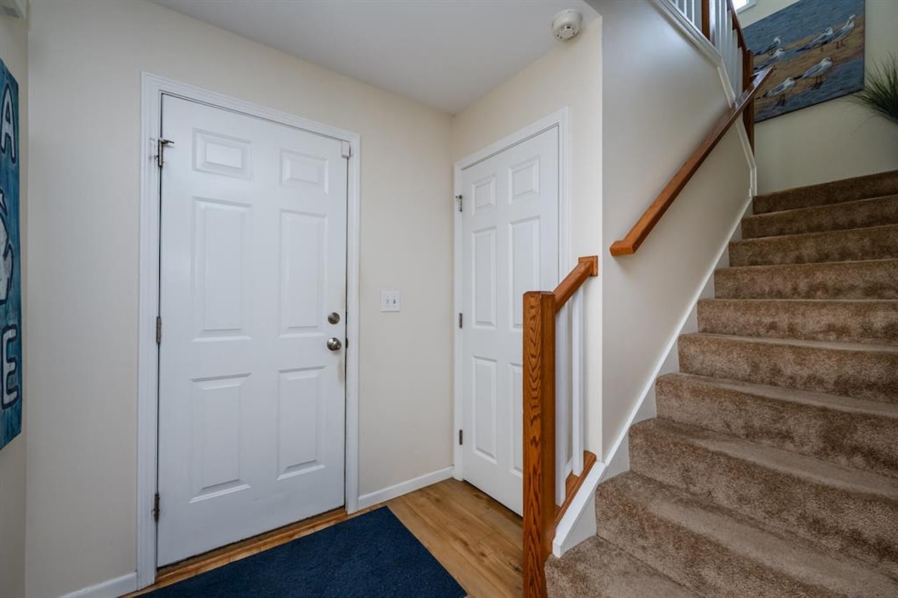 405 Anchors Way in St. Joseph, MI Photo 11
