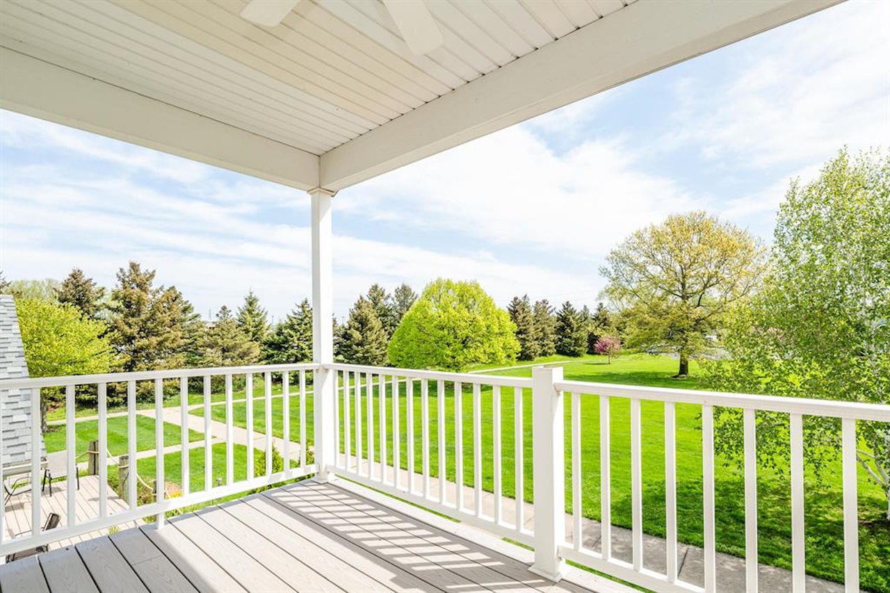 405 Anchors Way in St. Joseph, MI Photo 40