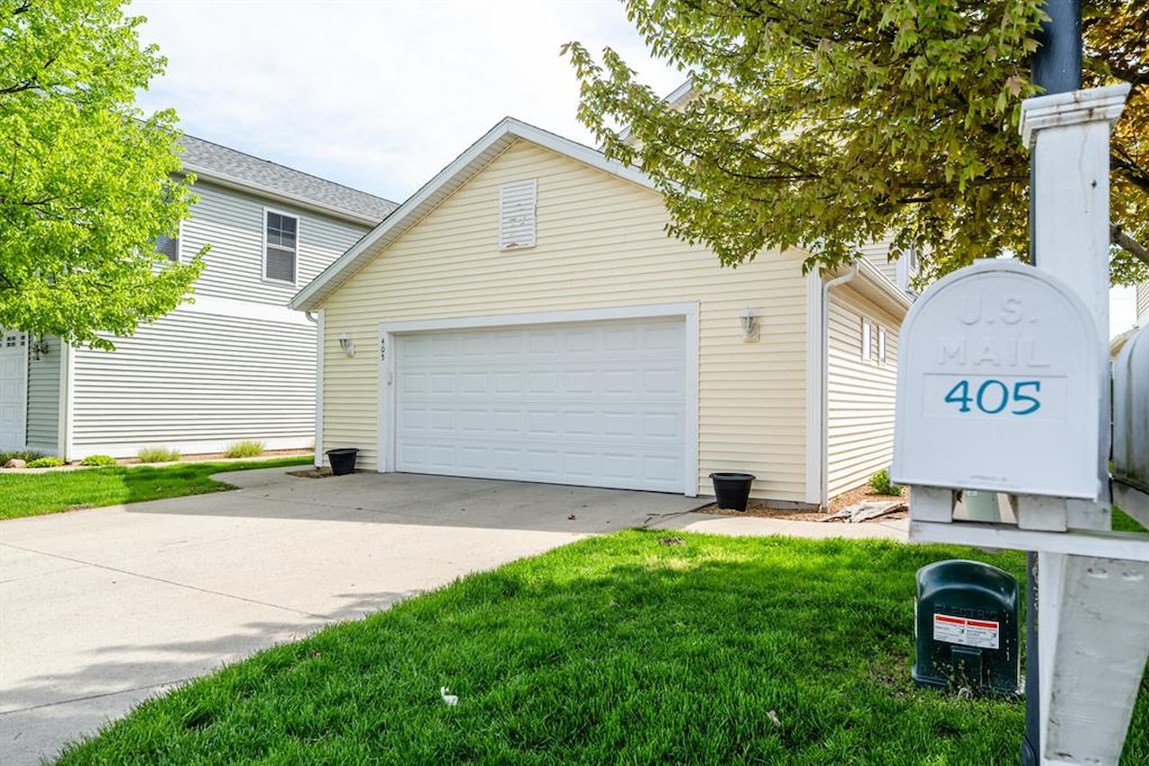 405 Anchors Way in St. Joseph, MI Photo 49