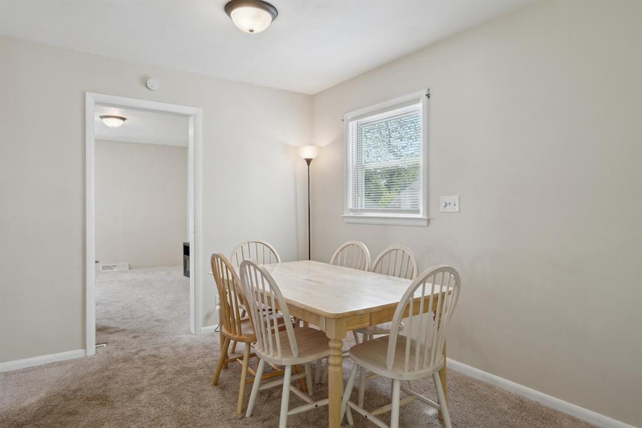 339 S Madison St in Adrian, MI Photo 15