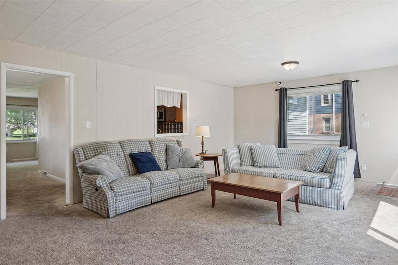 339 S Madison St in Adrian, MI Photo 19