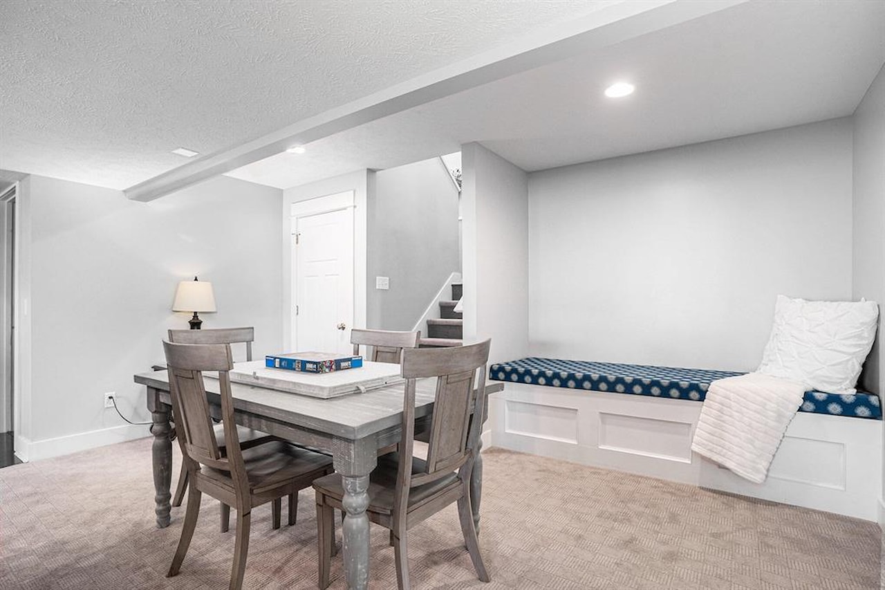 3080 Silver Fir Ct in Park Twp, MI Photo 18