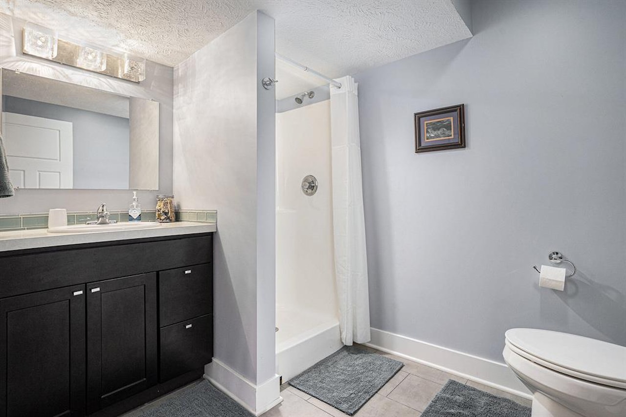 3080 Silver Fir Ct in Park Twp, MI Photo 25
