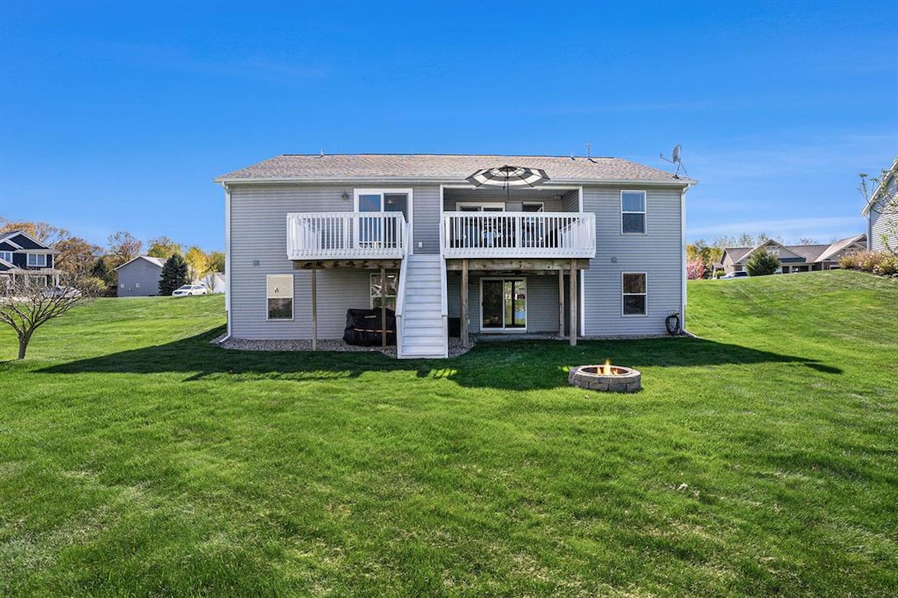 3080 Silver Fir Ct in Park Twp, MI Photo 27