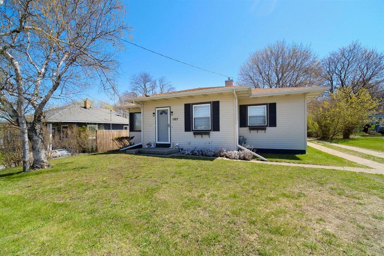 1187 Maple Rd in Filer Twp, MI Photo 6