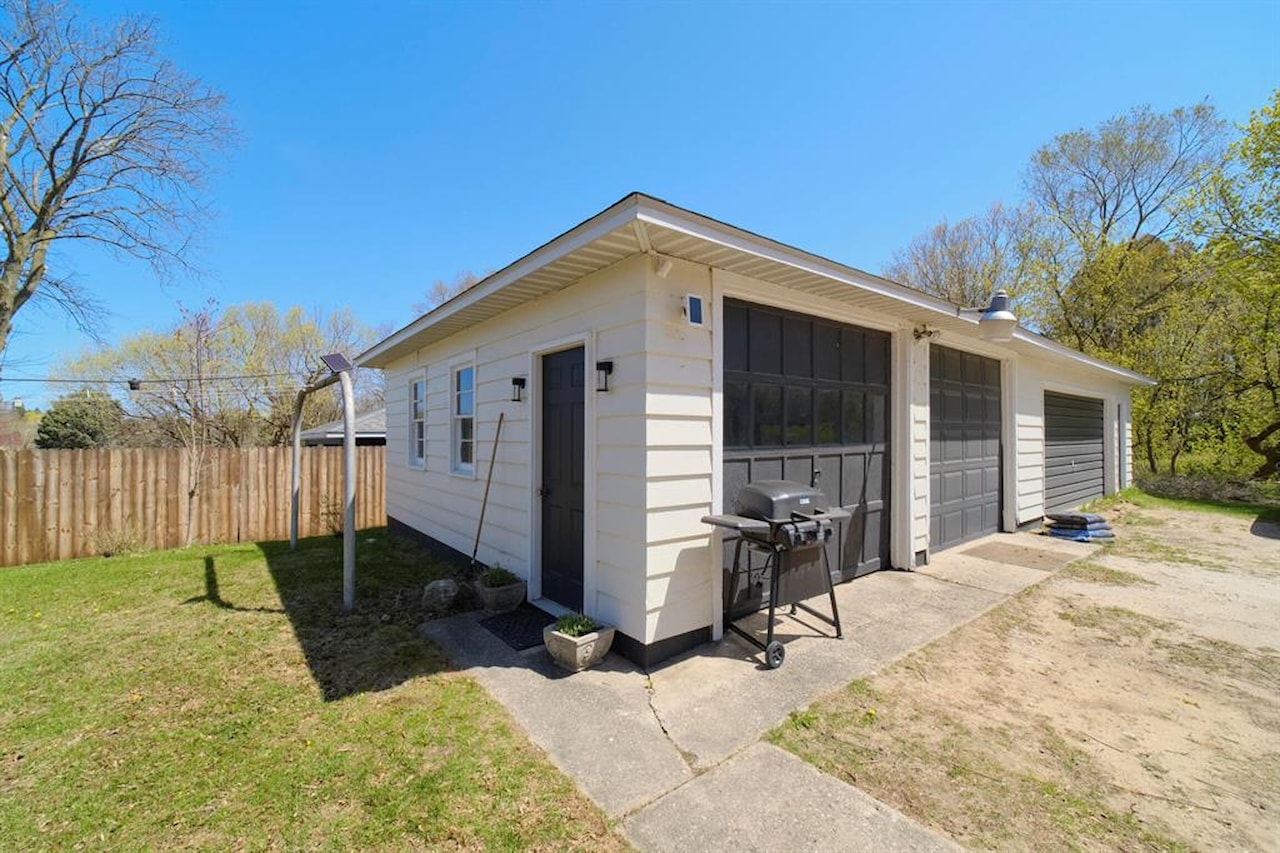 1187 Maple Rd in Filer Twp, MI Photo 48