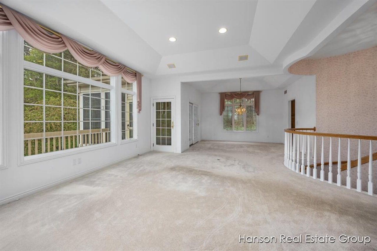 9200 NE Bailey Dr in Ada Twp, MI Photo 14