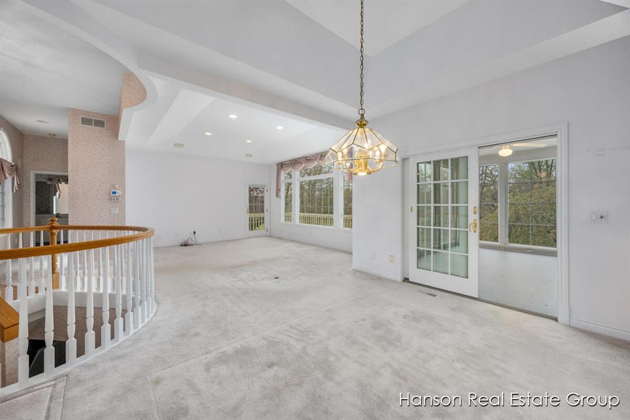 9200 NE Bailey Dr in Ada Twp, MI Photo 15
