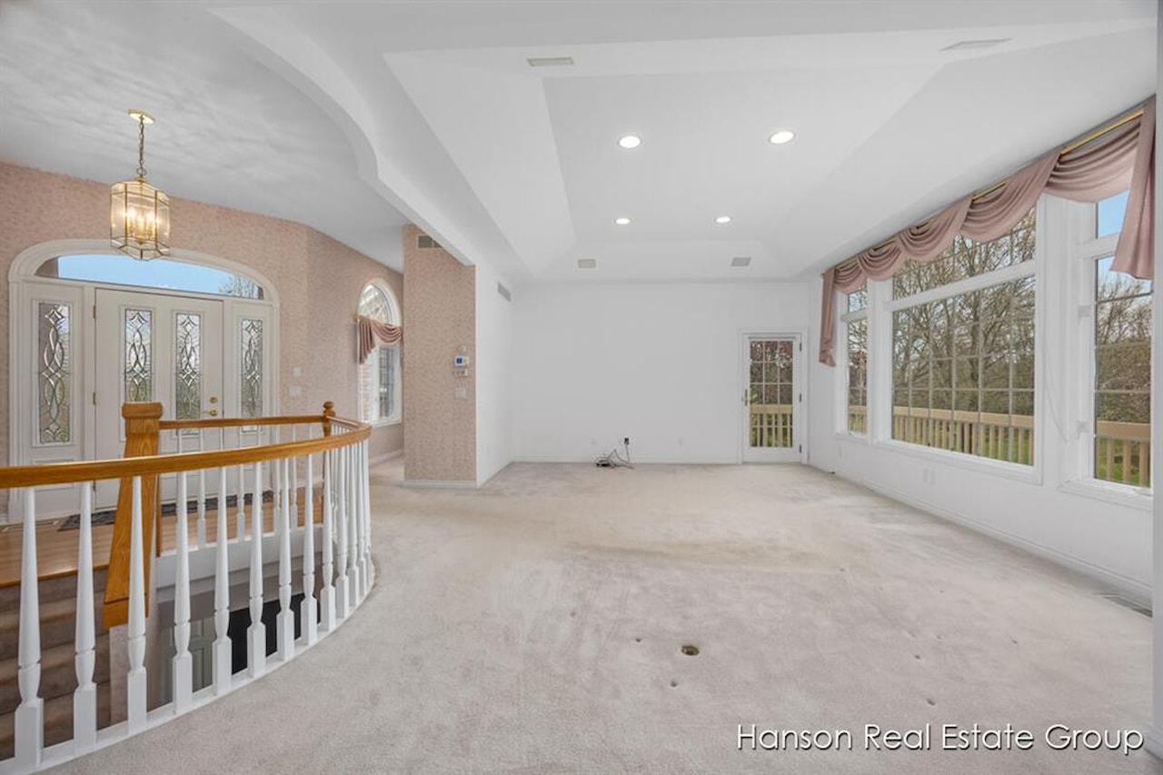 9200 NE Bailey Dr in Ada Twp, MI Photo 19