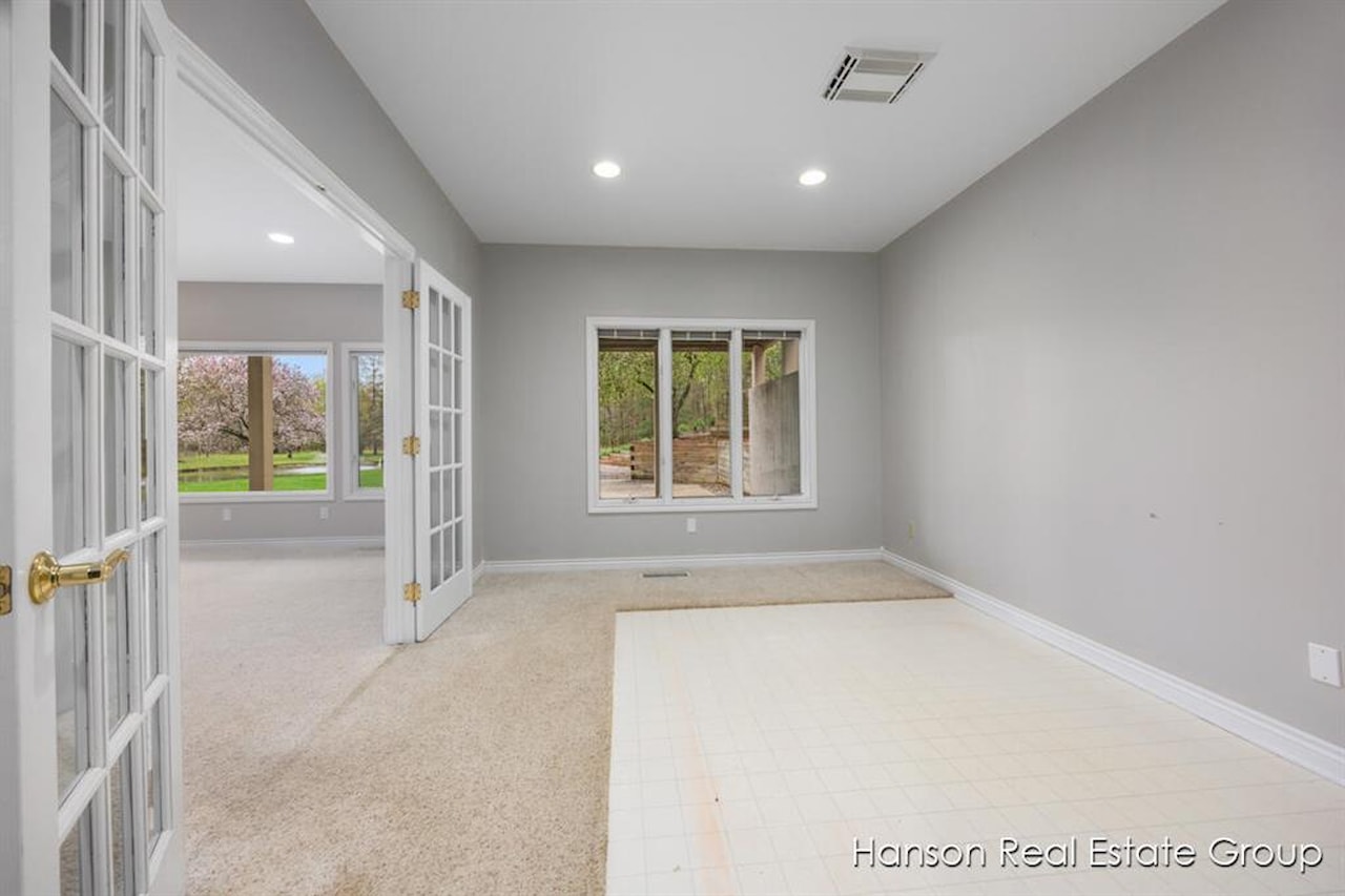 9200 NE Bailey Dr in Ada Twp, MI Photo 34