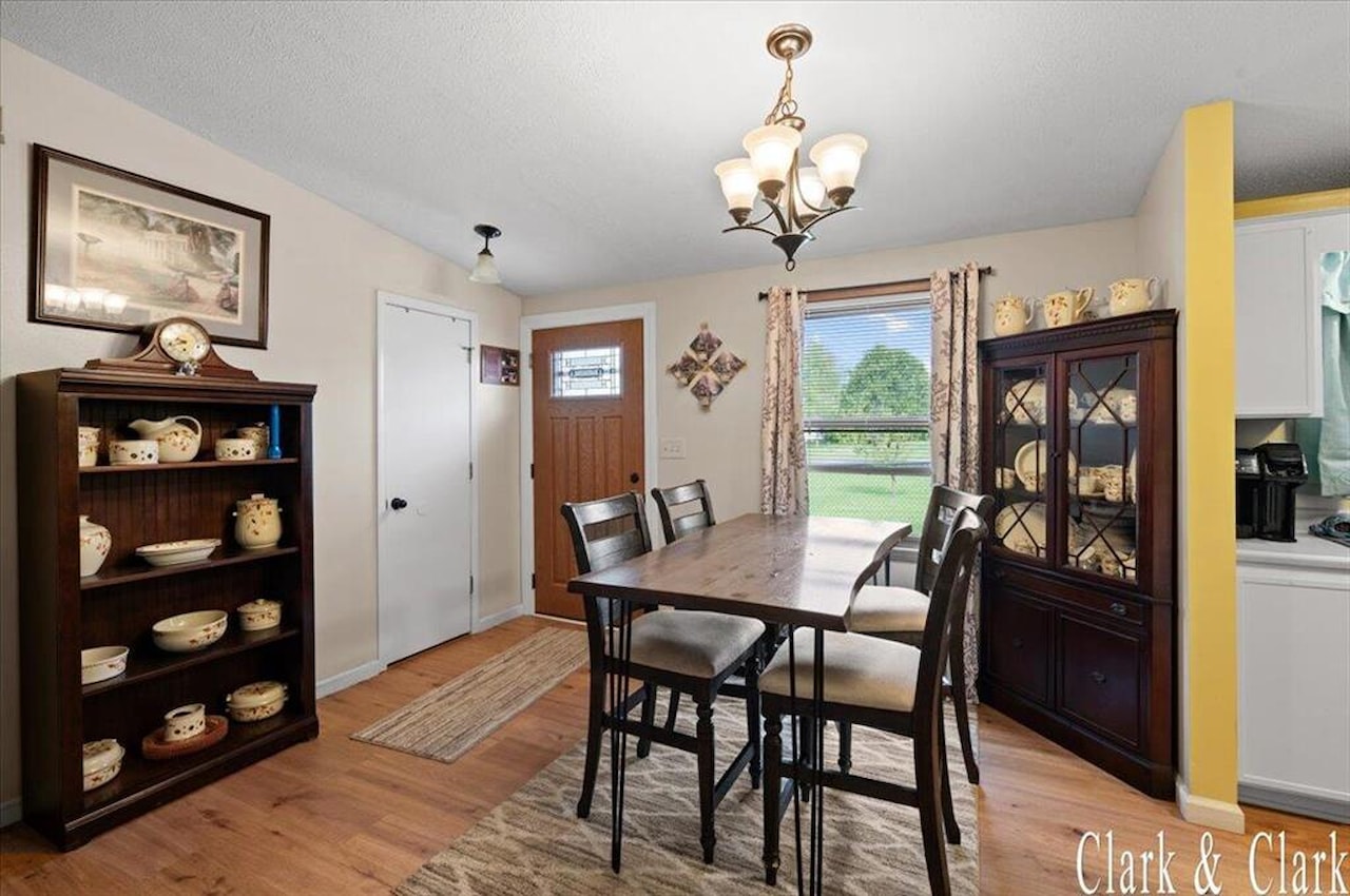 309 N 1st St in Saginaw, MI Photo 5