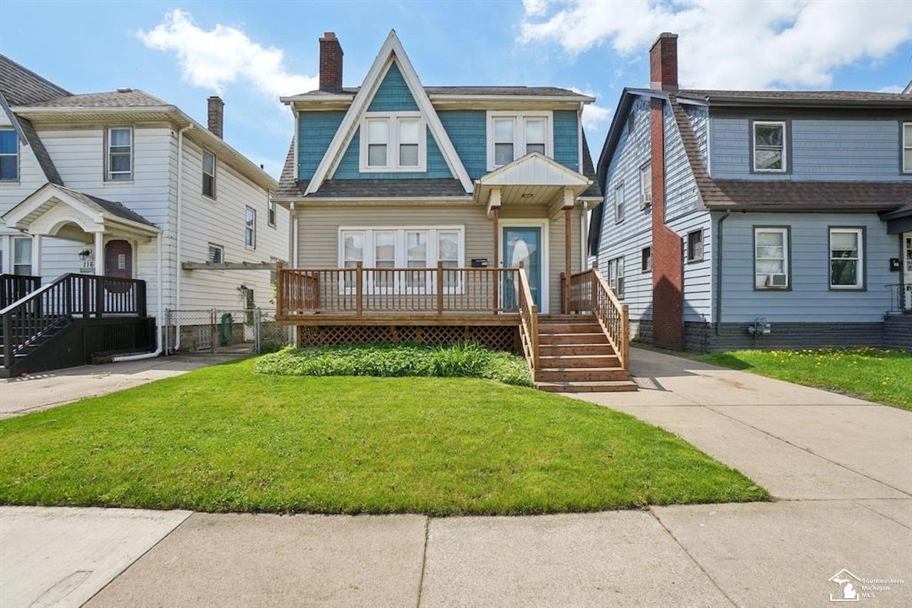 114 Walnut St in River Rouge, MI