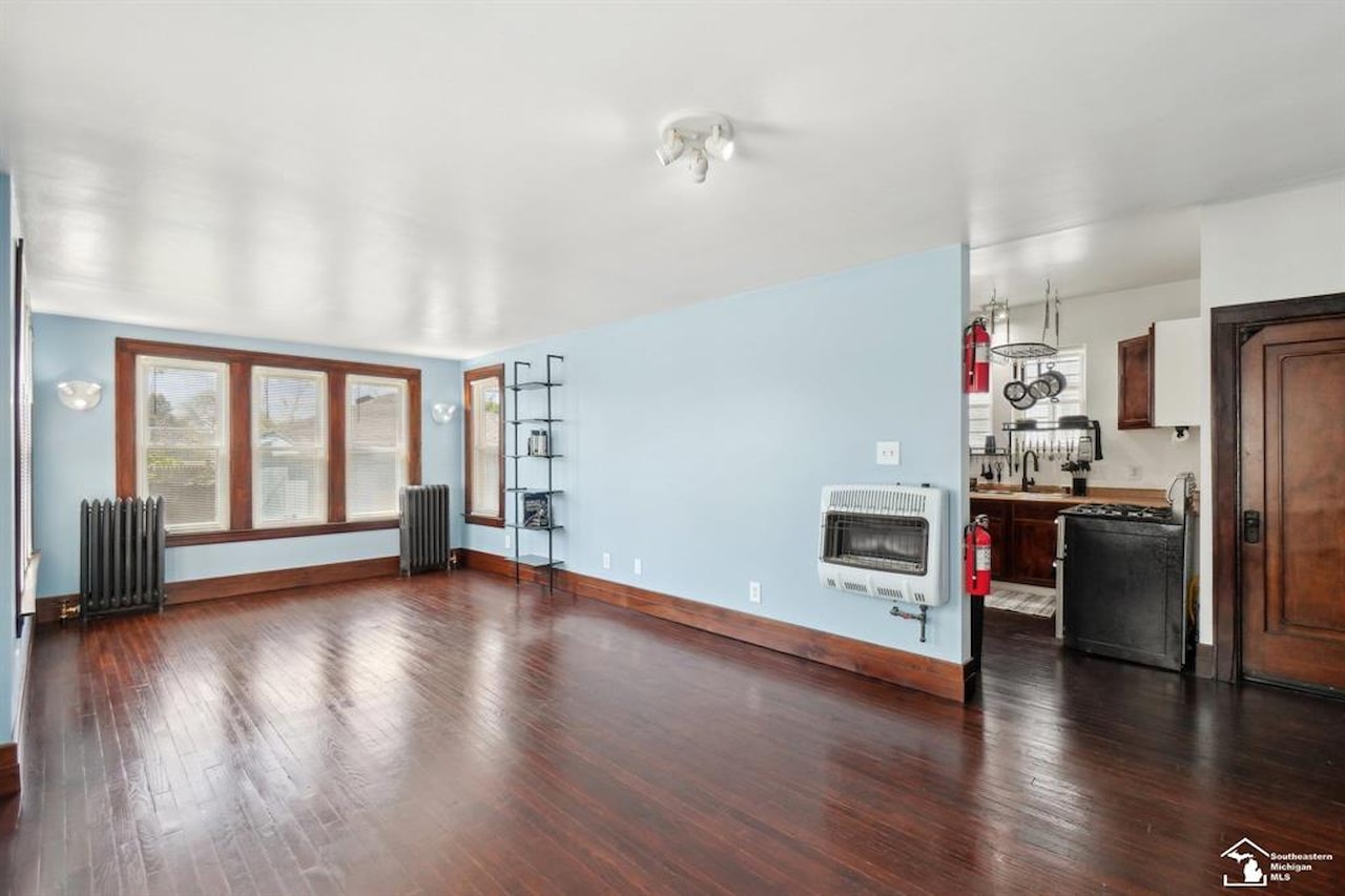 114 Walnut St in River Rouge, MI Photo 6