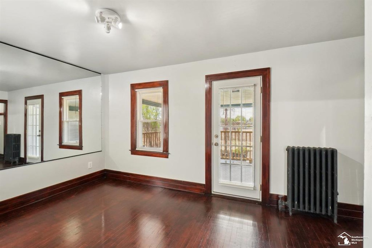 114 Walnut St in River Rouge, MI Photo 12