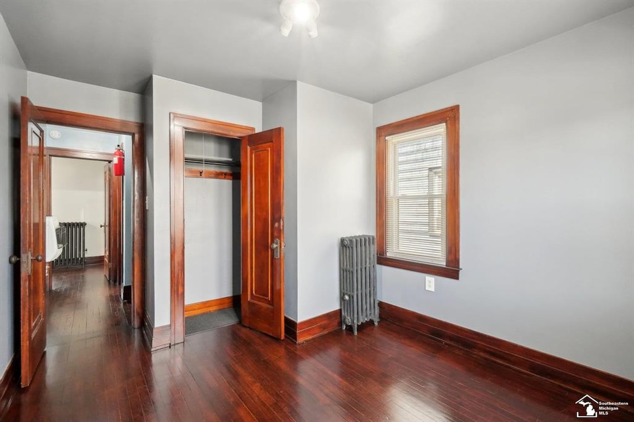114 Walnut St in River Rouge, MI Photo 16