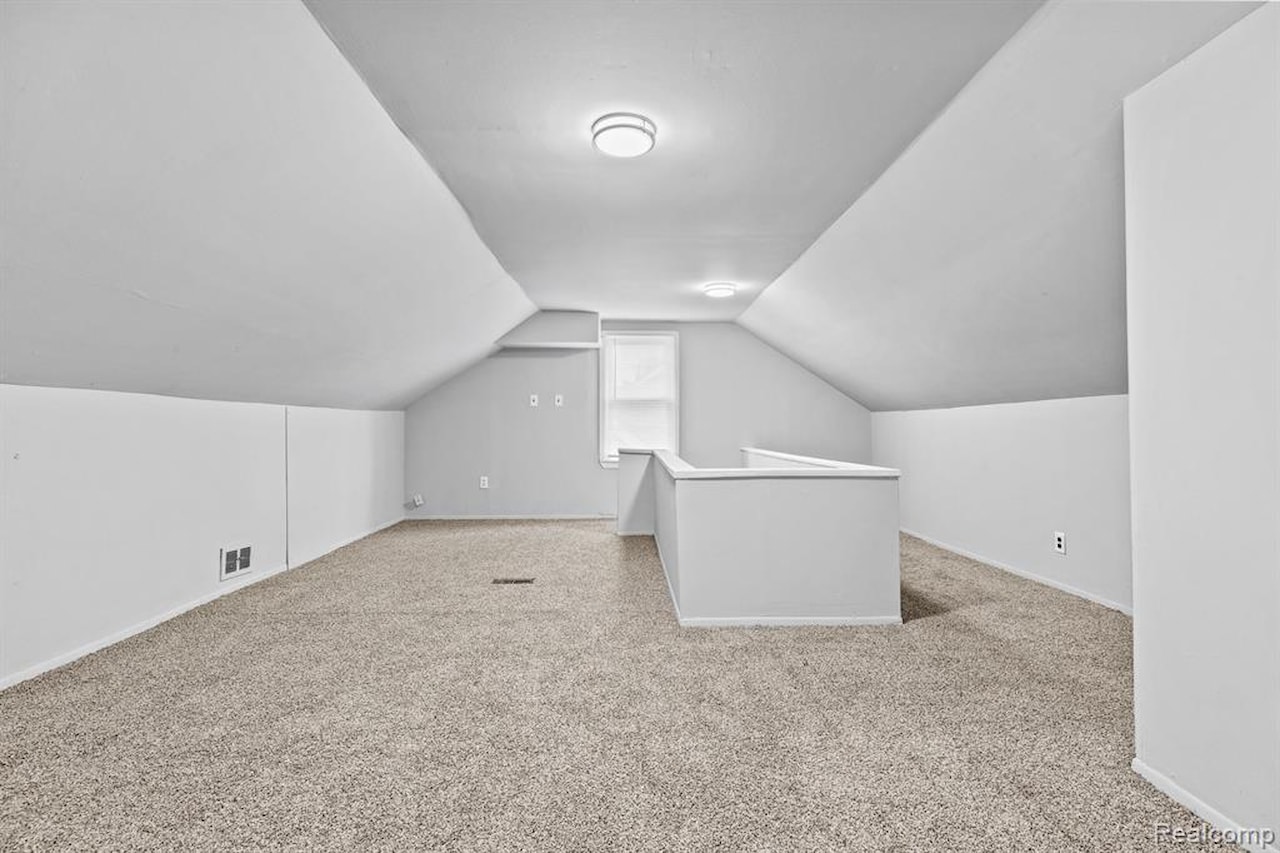 9327 Prest St in Detroit, MI Photo 15